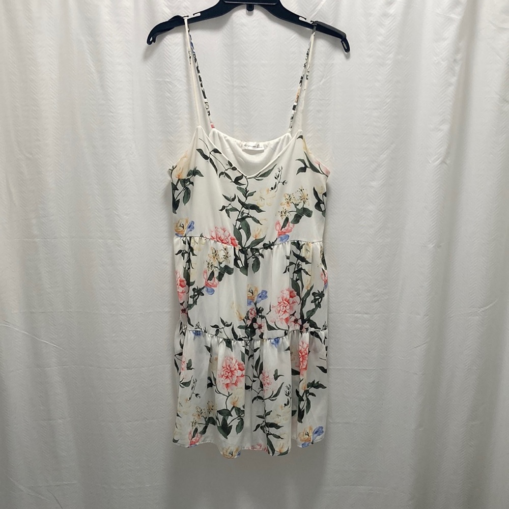 Floral dress perfect for spring/summer